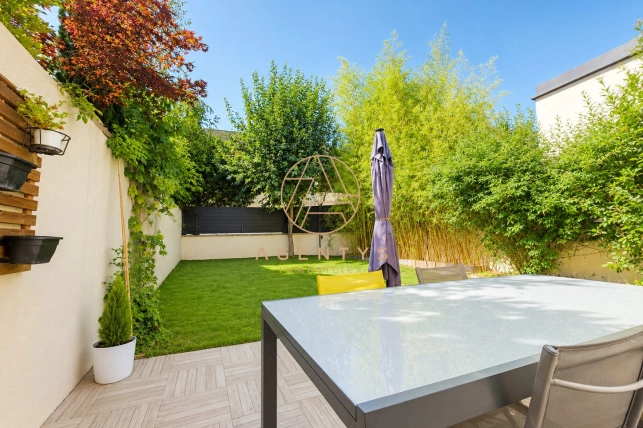 Maison à vendre 4 pièces de 93 m² à Villiers-sur-Marne