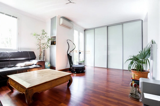 Appartement à vendre 4 pièces de 72 m² à Marseille