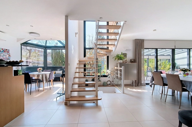 Maison à vendre 7 pièces de 167,65 m² à Saint-Maur-des-Fossés