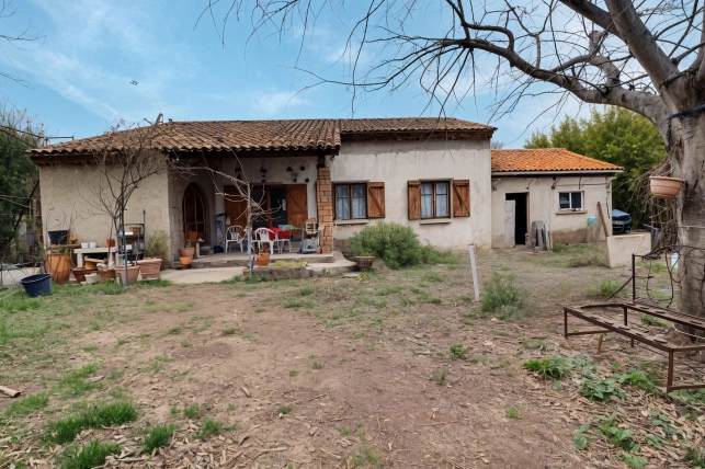 Maison vendu 6 pièces de 128 m² à Cornillon-Confoux