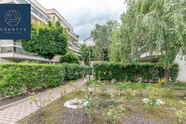 Appartement à vendre 2 pièces de 47,37 m² à Le Perreux-sur-Marne