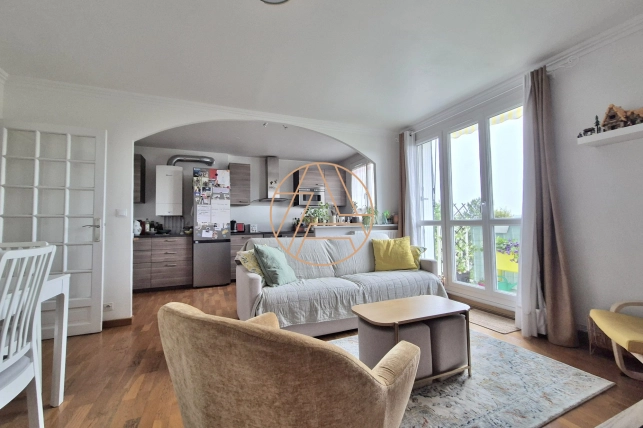 Appartement à vendre 4 pièces de 83 m² à Saint-Maur-des-Fossés