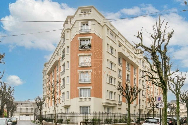 Appartement à vendre 2 pièces de 41 m² à Saint-Maur-des-Fossés