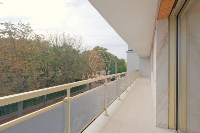 Appartement à vendre 3 pièces de 55,78 m² à Saint-Maur-des-Fossés