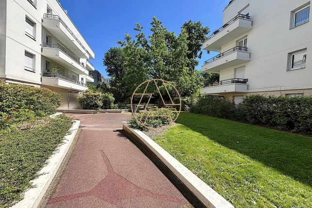 Appartement 3 pièces 58 m² · à Créteil · 58 m² · 285 000 €