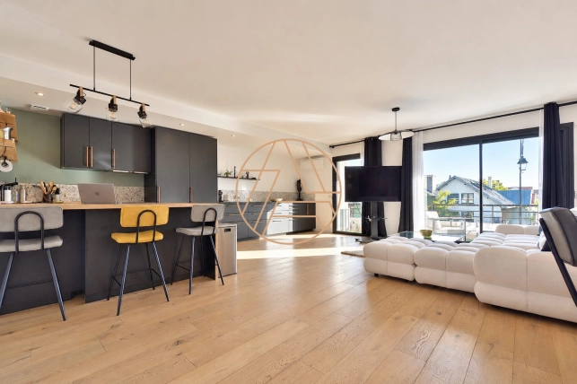 Appartement à louer 3 pièces de 82 m² à Saint-Maur-des-Fossés