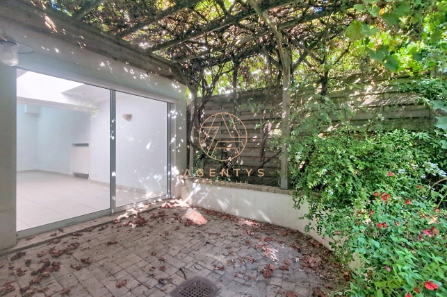 Maison à vendre 4 pièces de 88 m² à Saint-Maur-des-Fossés