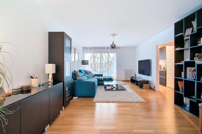 Appartement 5 pièces 101 m² · à Saint-Maur-des-Fossés · 101 m² · 610 000 €