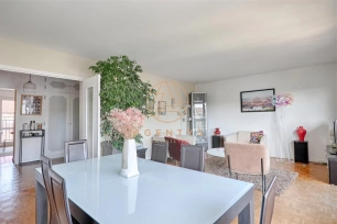 Appartement à vendre 5 pièces de 107 m²