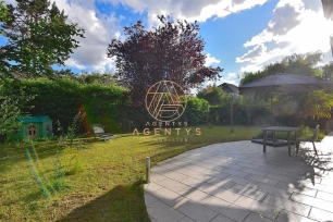 Maison à vendre 8 pièces de 190 m²