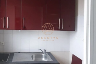 Appartement à louer 2 pièces de 40 m² à Saint-Maur-des-Fossés