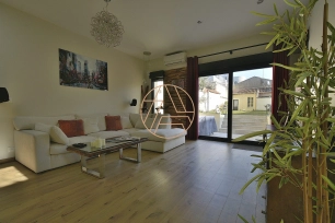 Maison à vendre 5 pièces de 133 m² à Saint-Maur-des-Fossés