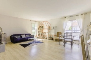Appartement à vendre 5 pièces de 105,65 m² à Nogent-sur-Marne
