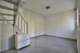 Appartement à vendre 2 pièces de 40 m² à Saint-Maur-des-Fossés