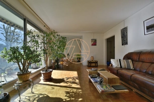 Appartement à vendre 6 pièces de 108 m² à Saint-Maur-des-Fossés