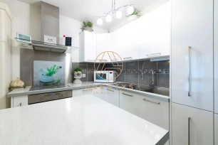 Appartement à vendre 3 pièces de 50 m² à Le Plessis-Trévise