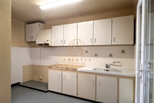 Maison à vendre 6 pièces de 160 m² à Mandres-les-Roses