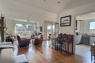 Appartement à vendre 5 pièces de 100,05 m² à Saint-Maur-des-Fossés