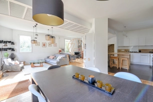 Maison à vendre 7 pièces de 181,14 m² à Saint-Maur-des-Fossés