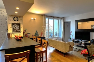 Appartement à vendre 4 pièces de 70,01 m² à Le Plessis-Trévise