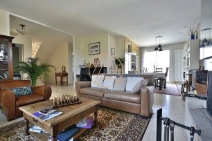 Maison à vendre 7 pièces de 197 m² à Sucy-en-Brie
