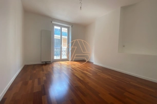 Appartement à vendre 3 pièces de 61,73 m² à Saint-Maurice
