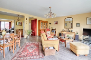 Appartement à vendre 5 pièces de 122 m² à Vincennes