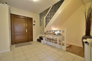 Maison à vendre 8 pièces de 200 m²