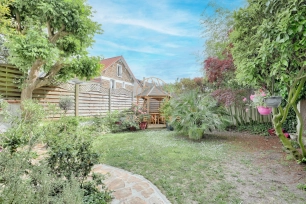 Maison à vendre 5 pièces de 102 m² à Saint-Maur-des-Fossés