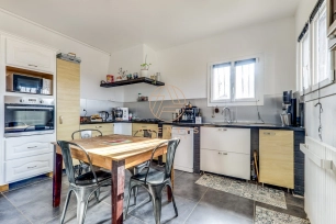 Maison à vendre 8 pièces de 180 m² à Chennevières-sur-Marne