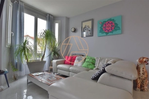 Maison à vendre 4 pièces de 105 m² à Saint-Maur-des-Fossés