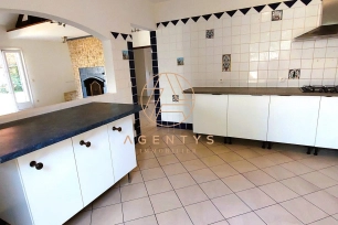 Maison à vendre 5 pièces de 170 m² à Champigny-sur-Marne