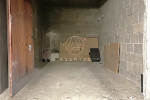 Garage à vendre de 13 m² à Paris