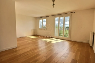 Appartement à vendre 4 pièces de 75,38 m² à Saint-Maur-des-Fossés