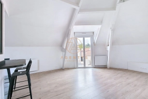 Appartement à vendre 2 pièces de 40,71 m² à Saint-Maur-des-Fossés