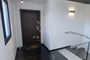 Appartement à vendre 3 pièces de 64,8 m² à Saint-Maur-des-Fossés