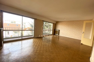 Appartement à vendre 3 pièces de 63,82 m² à Créteil