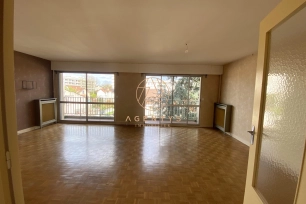 Appartement à vendre 3 pièces de 63,82 m² à Créteil