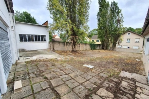 Local commercial à vendre de 213 m²