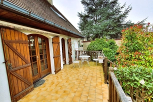 Maison à vendre 6 pièces de 110 m² à Champigny-sur-Marne