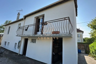 Maison loué 4 pièces de 80 m² à Villiers-sur-Marne