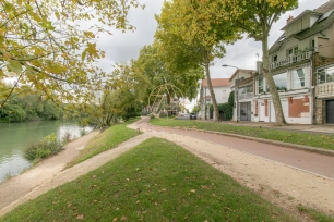 Maison à vendre 6 pièces de 141,88 m² à Saint-Maur-des-Fossés