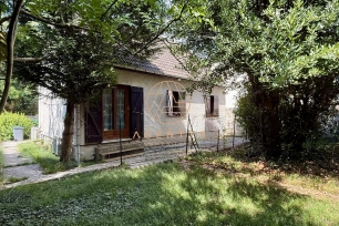 Maison à vendre 6 pièces de 103 m² à Le Plessis-Trévise