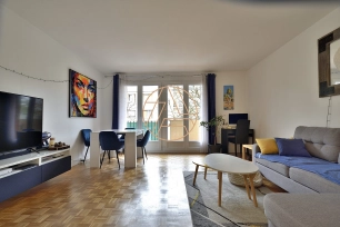 Appartement à vendre 3 pièces de 70,71 m² à Saint-Maur-des-Fossés