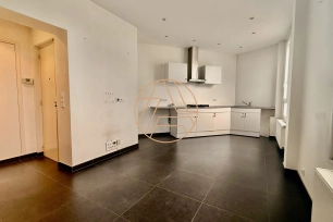 Appartement à louer 2 pièces de 40 m² à Saint-Maur-des-Fossés