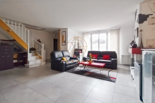 Maison à vendre 8 pièces de 175 m² à Le Plessis-Trévise