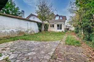 Maison à vendre 5 pièces de 111 m² à Saint-Maur-des-Fossés