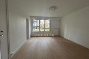Appartement à vendre 2 pièces de 53 m² à Nogent-sur-Marne