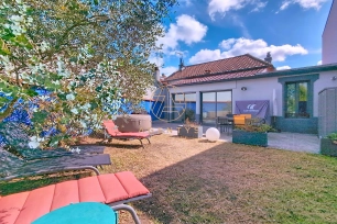 Maison à vendre 6 pièces de 117,38 m² à Saint-Maur-des-Fossés