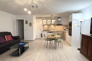 Appartement à vendre 3 pièces de 71,02 m² à Le Plessis-Trévise